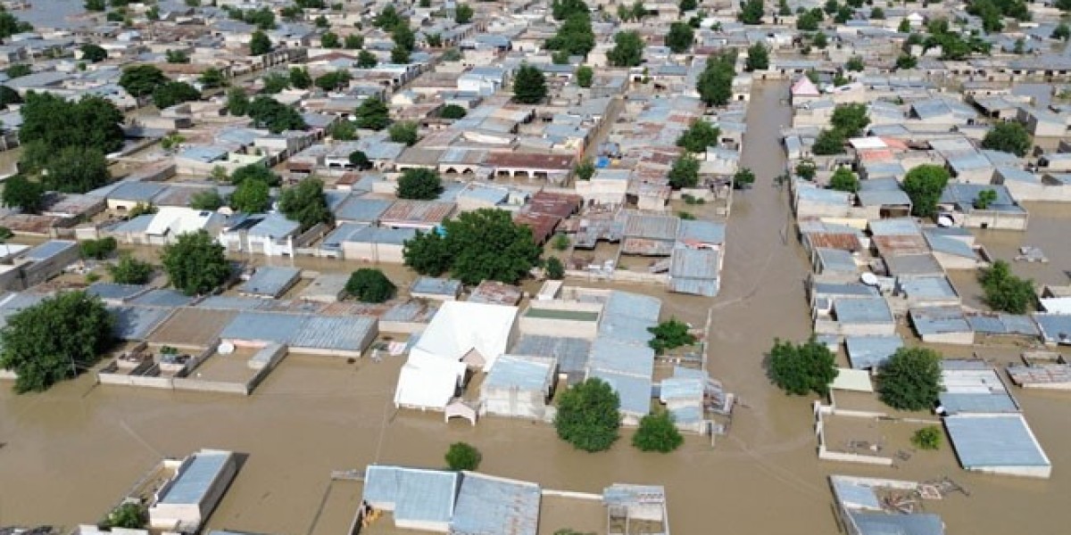 Flood Alert: Federal Government Urges Nigerians to Clear Canals, Drainage, and Gutters