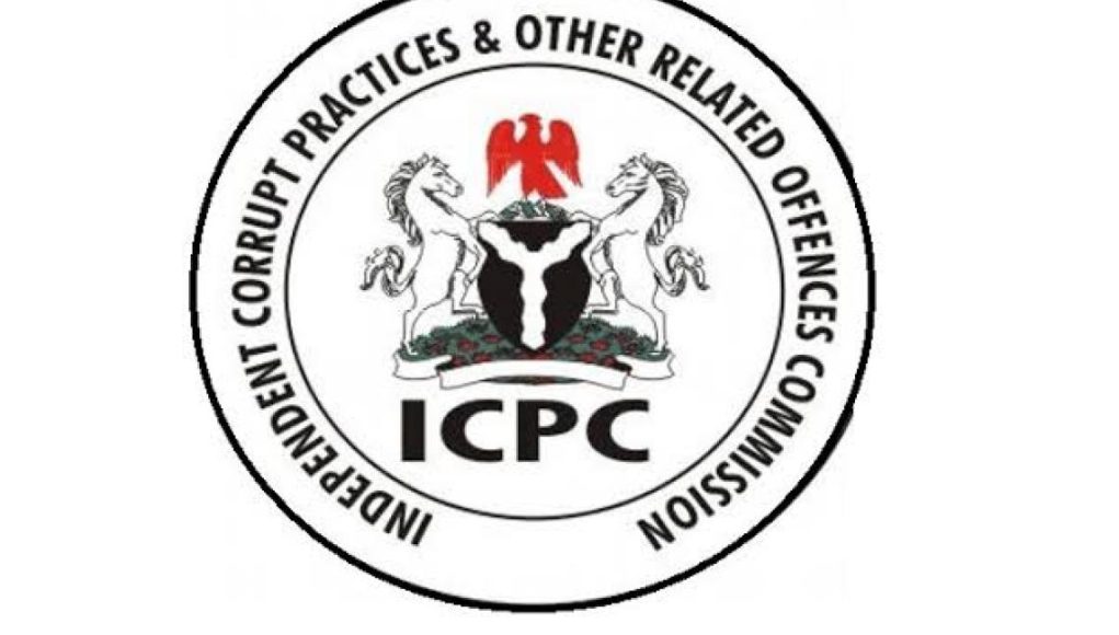 Prof. Godwin Igbinoba re-arraigned in court for degree peddling and fraud charges.